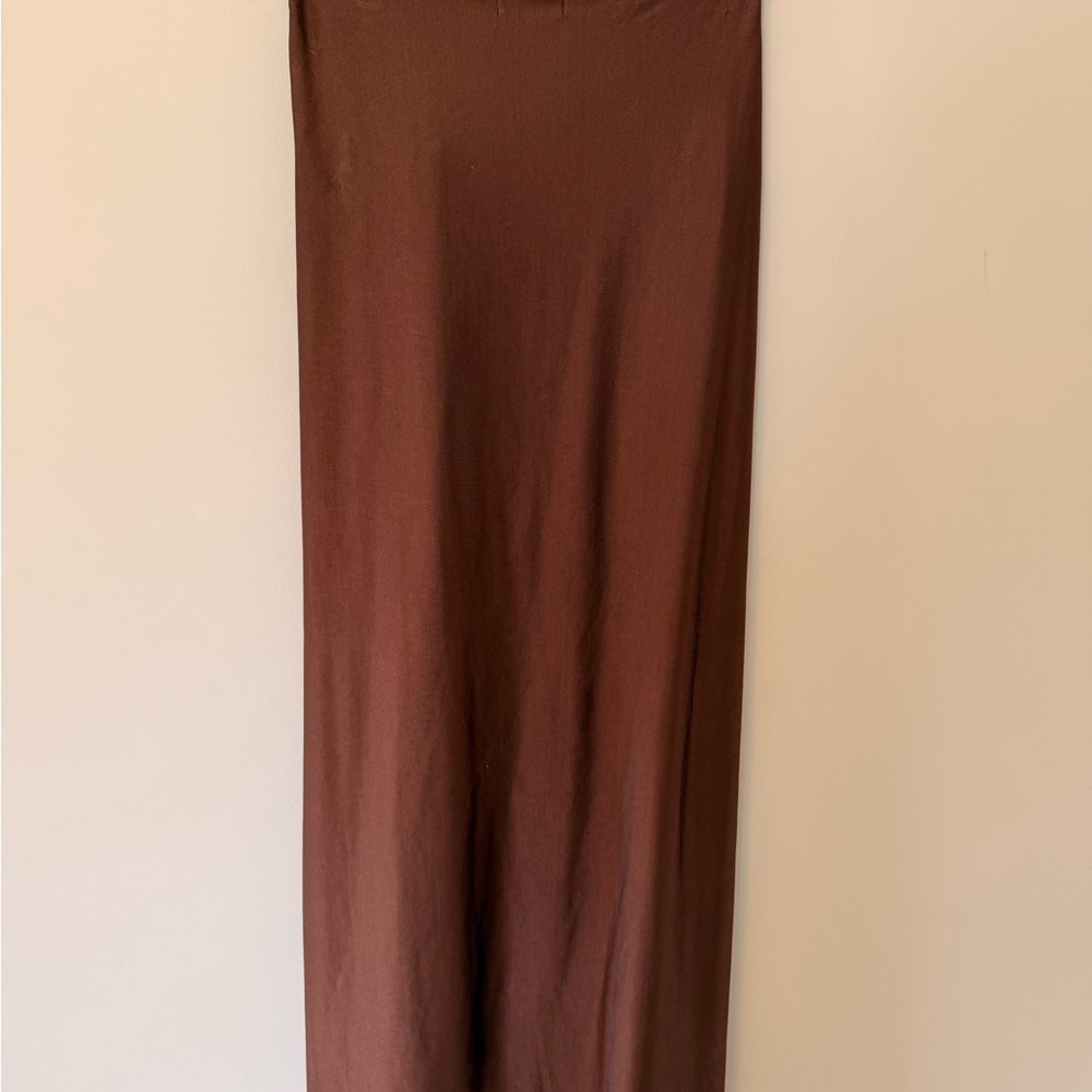 Chic Brown Maxi Skirt - Picture 3 of 3